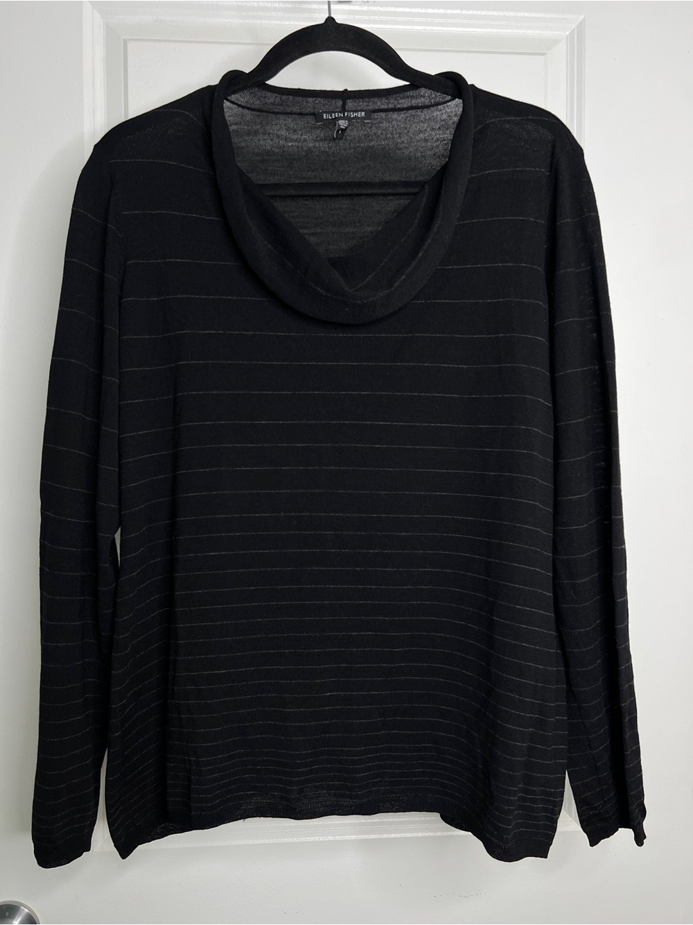 Eileen Fisher Sweater 100% Merino Wool Italian Yarn Black Gray Long Sleeve Large